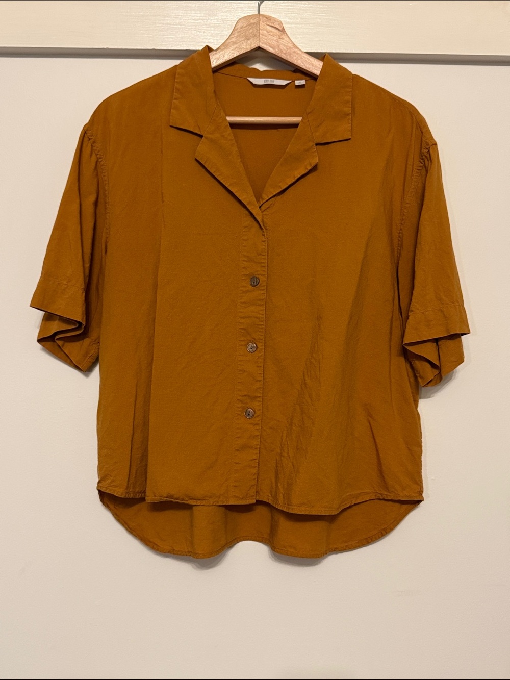 UNIQLO Linen Blend Open Collar Shirt Mustard Brown Boho Short Sleeve Size M
